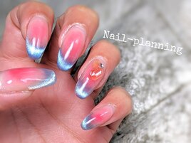 チーク＋マグネットで魅惑の輝き