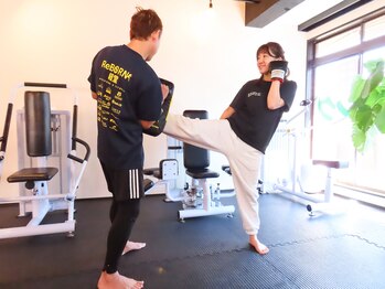 リボーンフロームゼロ 代々木上原店(ReBORN from ZERO)/ミットトレーニング