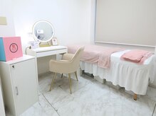 エンクリニカルラボ 三宮店(E&N CLINICAL LABO)/三宮店内雰囲気