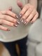 soie.の写真/肌や手元になじむカラーで派手過ぎない上品なデザインに♪大人女性の指先をあなたらしく彩る。