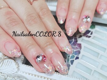 ネイルサロン カラーエイト(Nailsalon COLOR.8)/ラメグラ、ピンク、キラキラ