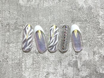 リエンダ ネイル(Leende nail)/ゼブラネイル