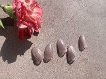 コハ 湘南台店(Koha)/ぷるんマグ×上品ラメネイル