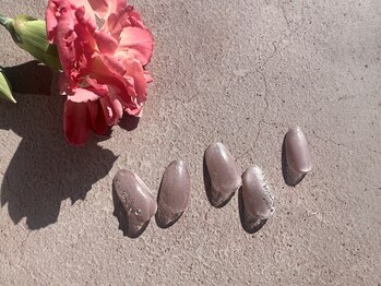 コハ 湘南台店(Koha)/ぷるんマグ×上品ラメネイル