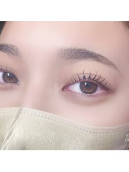 ロアブロウ 高知(LOA-brow)/欲張りにぱっちり!