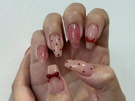 ガーリーネイル