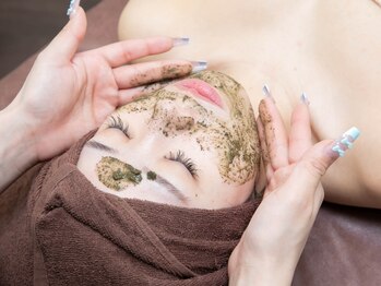 JIS MERIAの写真/【剥離なしのハーブピーリングで叶える肌質改善】毛穴つまり・ニキビをケアし、透明感×陶器肌を叶える◆