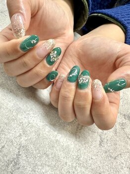 2026春ネイル【ビジューネイル】