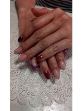 ネイル アンド ボディ ローサ(ROSA)/秋色ボルドー＆グレーベージュ