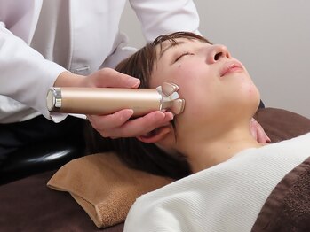 ハリラボ 仙台上杉店(hari Lab.)の写真/著名人絶賛!!新世代のエイジングケア成分【エクソソーム】と美容鍼による小顔・美肌の至高ケア◇初回¥4980