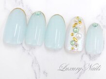 ラグジュアリーネイルズ アカバネ(Luxury Nails Akabane)/オトナ*縦ビジュー