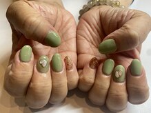 アールエム(Rm)/8月#ネイル