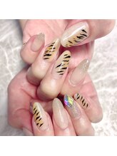 ノーラスリエン(Nolaslien)/お正月ネイル　虎　2022年