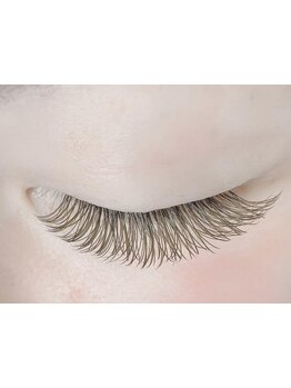 ボリュームのある目元にしたい