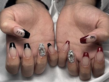 アイラッシュアンドネイル アルファ(ALPHA)/Red×Black French Nail