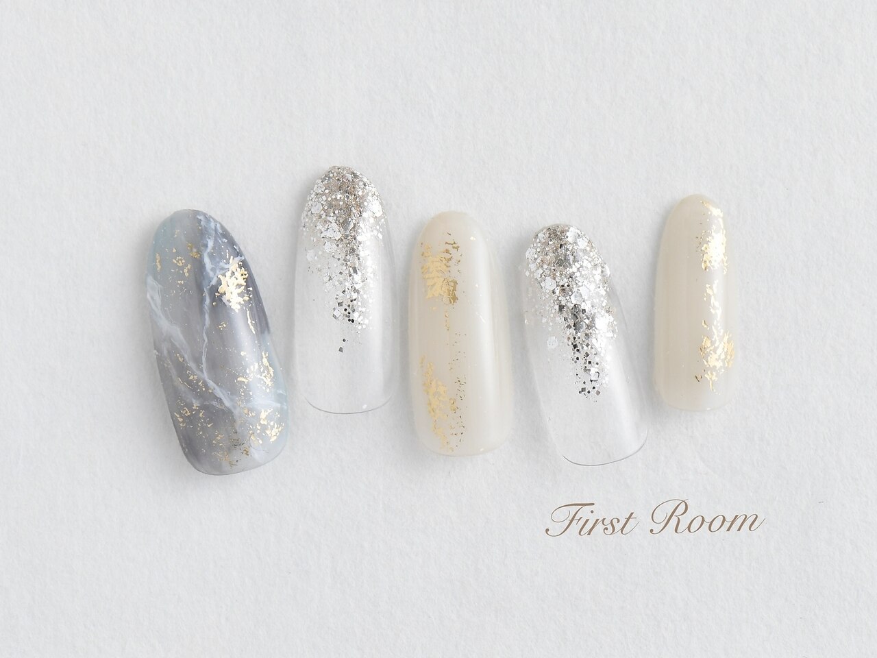 2026年春トレンド】ラメグラデーションのネイルデザイン集｜人気順