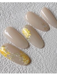 爪先に春到来！ミモザネイル♪