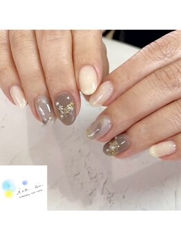 お呼ばれ席ネイル