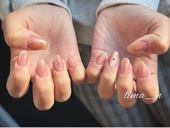 リマネイル(lima nail)の写真/シンプルだからこそ細部までこだわって仕上げます！お仕事上派手なネイルができない方も指先をきれいに☆