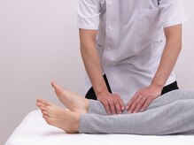 天文館療院/立ち仕事でスネがつらい