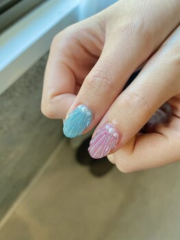 人魚の鱗ネイル