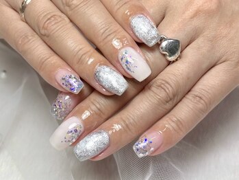 雪の結晶ネイル