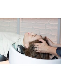 ヘッドスパで癒されたい