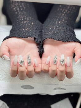 アイン(Anh)/長さ出し＋やり放題