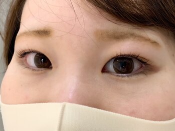 ヴィヴァーチェ アイアイ(Vivace i Eye)/パリジェンヌラッシュリフト♪