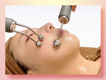 ジュリア オージェ 四条河原町店/大人気シワ改善☆イドラリフト☆