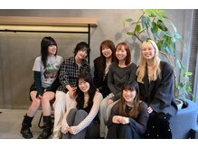 ユヌ(une)の雰囲気(sister salon @soir.nail)