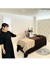 グランミオラ(Gran Miola)/施術ルームへご案内