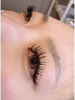 睫毛エクステアンドアロマ チックラッシュ(CHICK LUSH)/4D付け放題