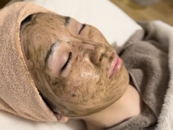 アトワ(A toi)の写真/【繰り返す肌荒れ、ニキビケア】ハーブピーリングで夏の肌荒れ予防対策を！ツルっと艶肌に感動の声多数！