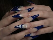 ソルナ(SoLuna)/ロングフレンチネイル