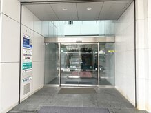 ビューステージ アイブロウサロン 船橋/1階【森ビル】入口です♪