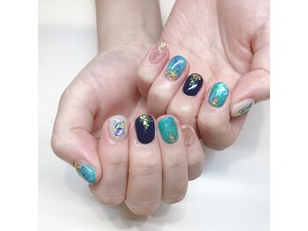 ティーエヌ 本厚木店/夏ネイル☆7500円【8250円税込】