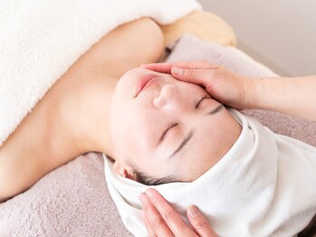 ラプタス(Rapu+)の写真/ほうれい線・たるみケア！引き締まった小顔美人へ。