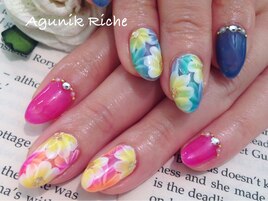 【フラワーネイル】