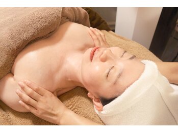 メナードフェイシャルサロン 高円寺南代行店/【エイジングケア】