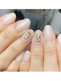 ビジューネイル￥10500(税込)