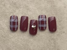 アイビー(Aivy)/チェックネイル