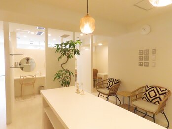 ジュメイラ(Jumeirah)/受付カウンター♪