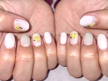 パープルの爪屋/