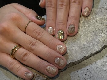 〈ネイル〉持ち込みネイル