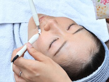 アンレミューラボ(Un Lemieux Labo)の写真/肌能力の低下が老化の原因！？肌診断で肌質を根本改善へ♪肌質別パックで施術後の変化に驚き！！