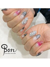 キラキラネイル