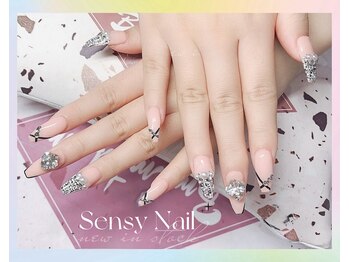 センシー ネイル スタジオ(Sensy Nail Studio)/持込デザインのスカルプ長さ出し