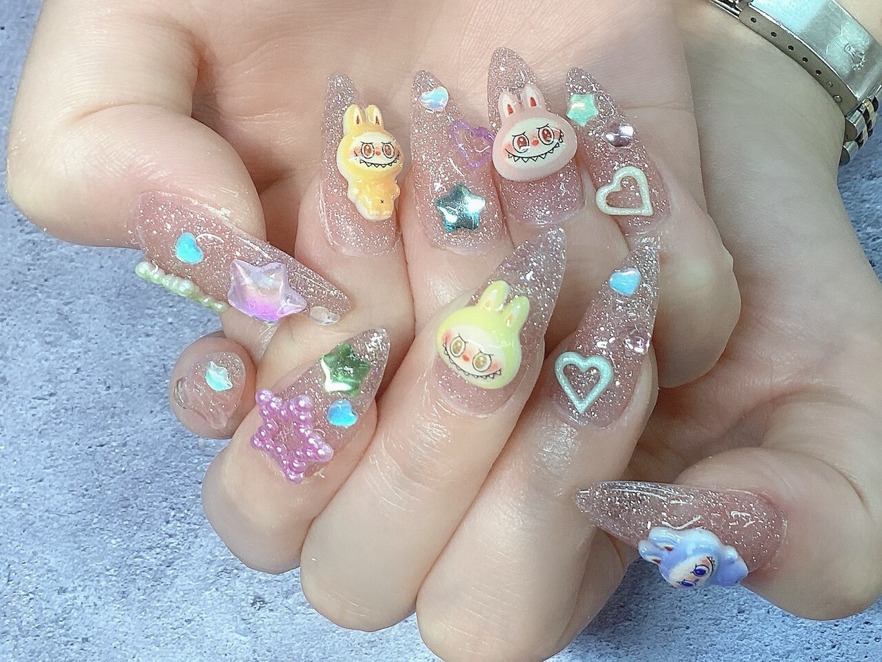 2025年-2026年冬トレンド】ジャスミンのネイルデザイン集｜人気順｜3