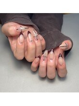 ナナネイルズ(nananails)/持ち込みアートシンプル¥8,500